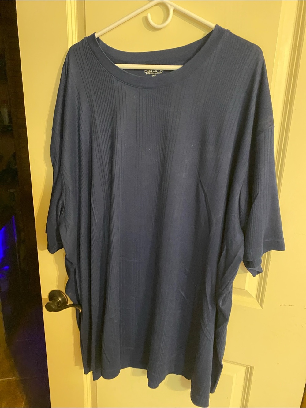Claiborne Men's Ribbed Dark Blue Crewneck Tee